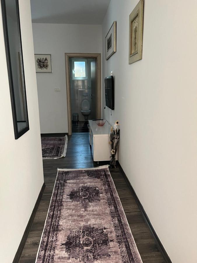 Apartman Tajma Mostar Exterior foto